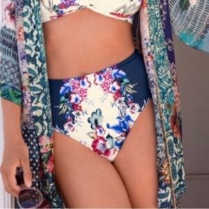 Johnny Was Maya High Waisted Bikini Bottoms Navy, Cream, and Red Sz S